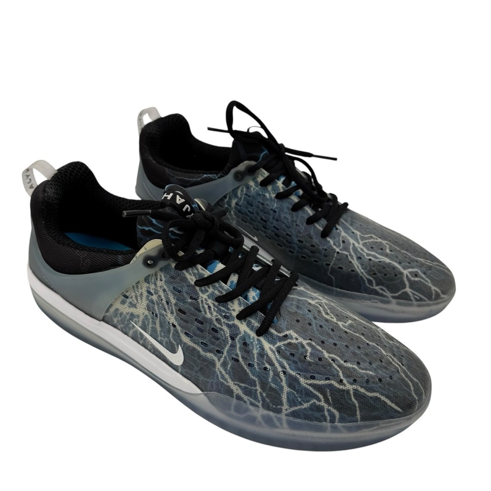 Nike SB Zoom NYJAH 3 Lightning Bolt Skateboard Sneakers Mens 13